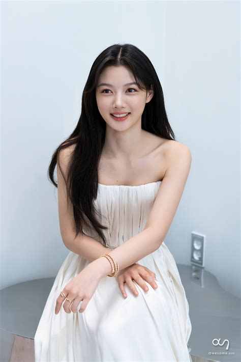 kim yoo-jung nude|Kim Yoo Jung nude +18 model leaked from Onlyfans, Patreon。